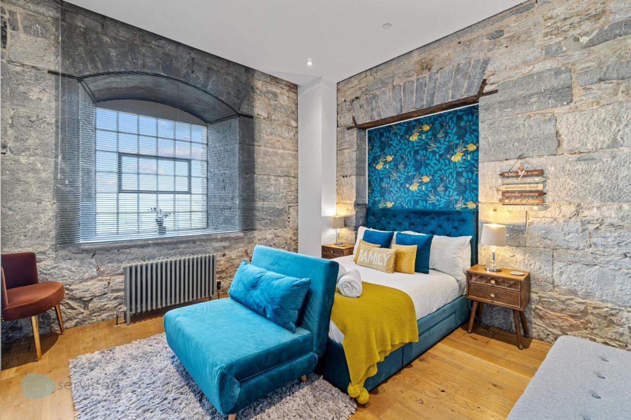 2 Bed- Edgcumbe View By Pureserviced Plymouth Exterior foto
