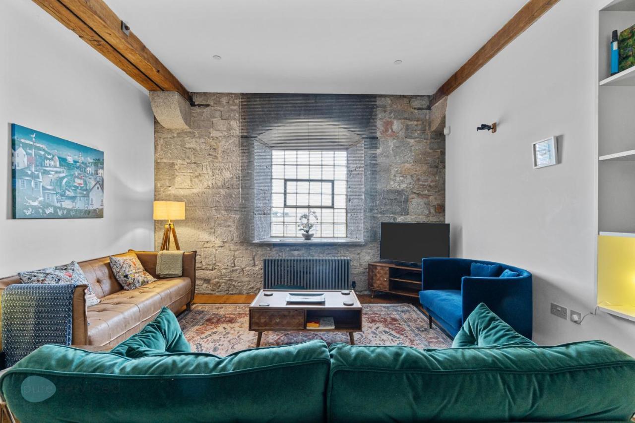 2 Bed- Edgcumbe View By Pureserviced Plymouth Exterior foto